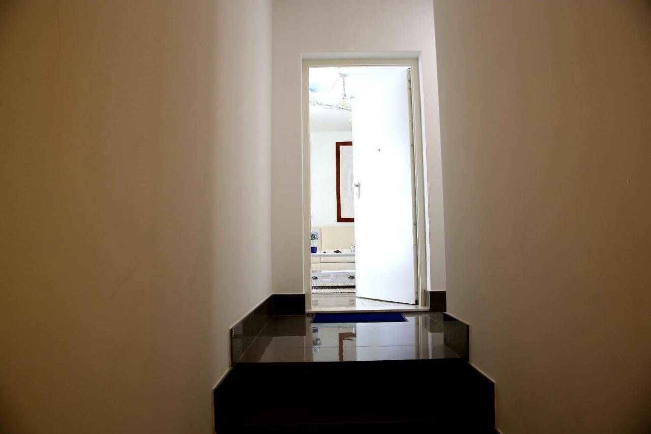 Arcadia Penthouse Appartment Отранто Экстерьер фото